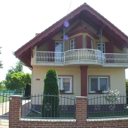 Дом отдыха Erika Nyaralo