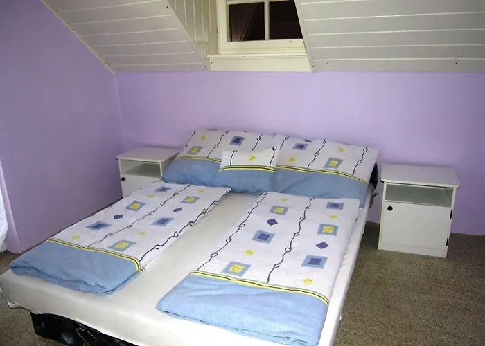 Erika Nyaralo Balatonfenyves