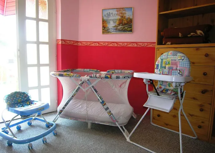 Erika Nyaralo Tatil Evi