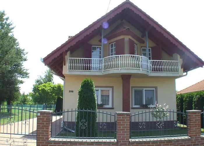 Σπίτι διακοπών Erika Nyaralo